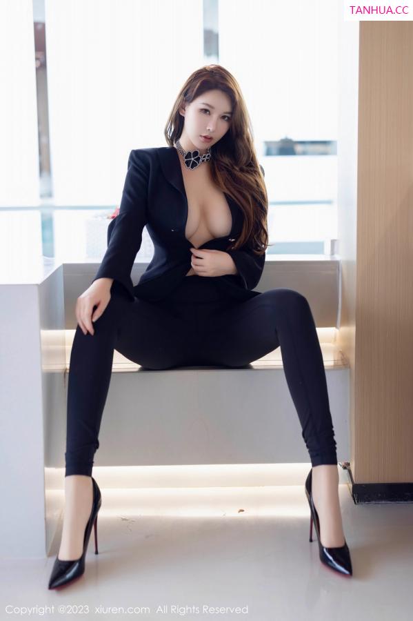 Egg-尤妮丝  [XiuRen]高清写真图 2023.04.27 No.6646 尤妮丝Egg 丰腴美臀第5张图片
